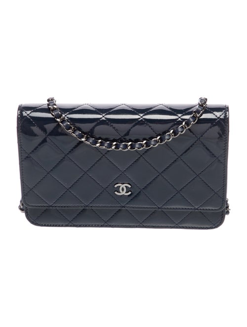 Chanel Classic Wallet On Chain
