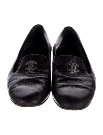 Chanel Interlocking CC Logo Leather Loafers