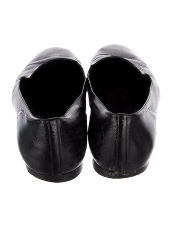 Chanel Interlocking CC Logo Leather Loafers