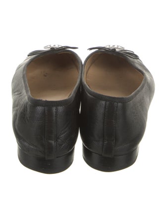 Chanel Interlocking CC Logo Leather Ballet Flats