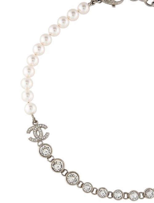 Chanel 2023 Faux Pearl & Strass CC Choker Necklace