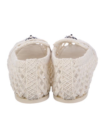 Chanel 2023 Interlocking CC Logo Ballet Flats