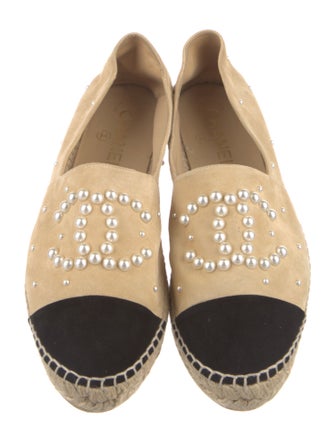 Chanel 2017 Interlocking CC Logo Espadrilles