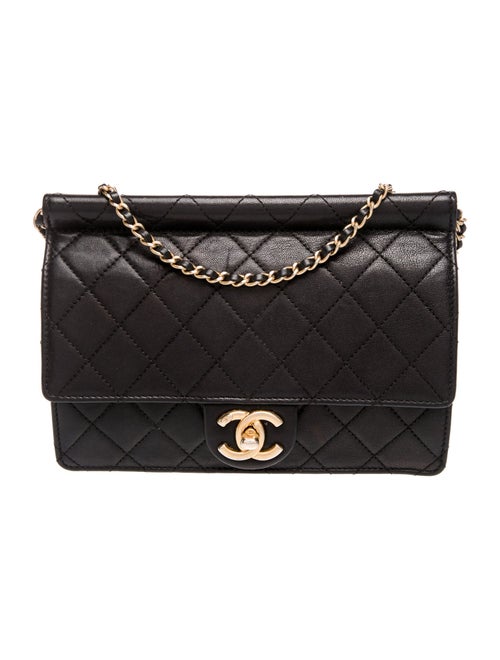 Chanel Medium Chic Pearls Flap Bag