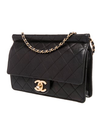 Chanel Medium Chic Pearls Flap Bag