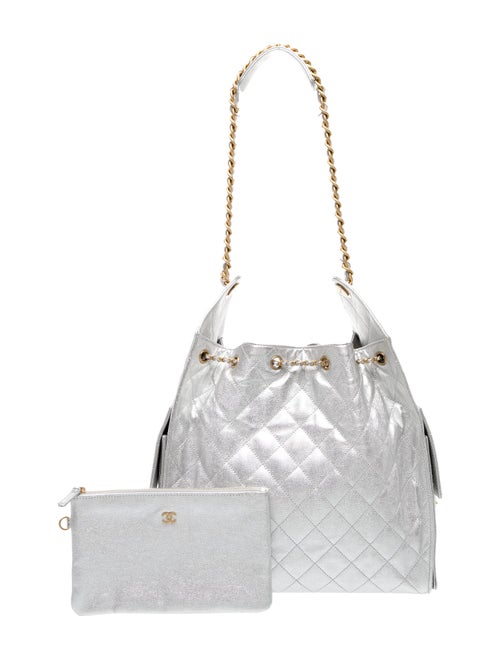 Chanel Medium 25 Hobo