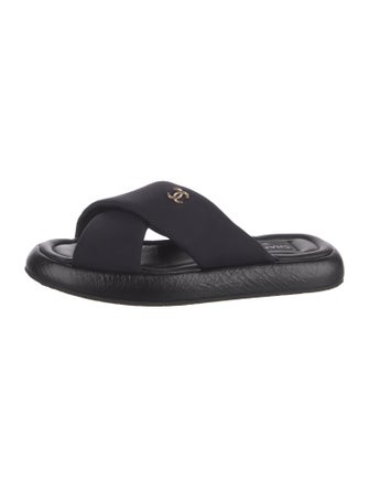 Chanel Interlocking CC Logo Slides