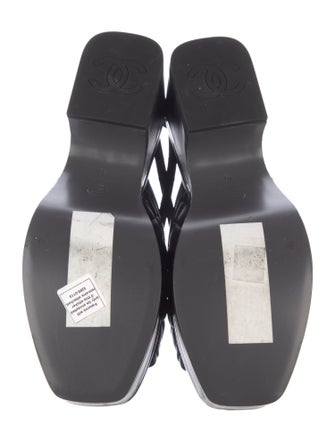Chanel Interlocking CC Logo Leather Slingback Sandals