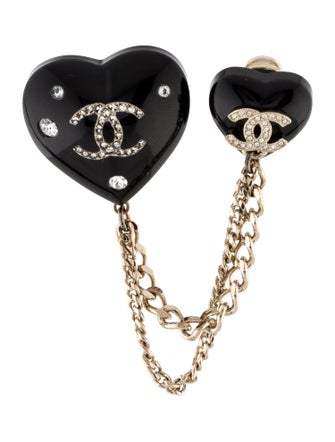 Chanel 2022 Strass & Resin CC Heart Brooch