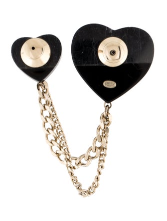 Chanel 2022 Strass & Resin CC Heart Brooch