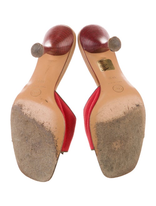 Chanel 2001 Camellia Accent Slides