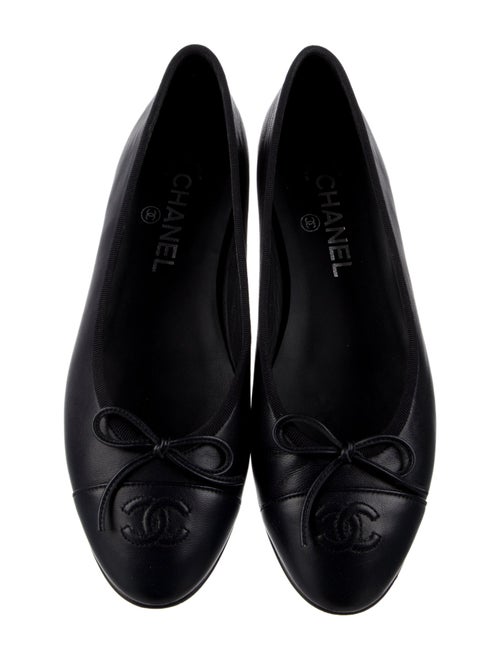 Chanel 2019 Interlocking CC Logo Ballet Flats