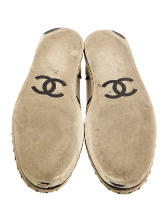 Chanel 2016 Faux Pearl Accents Espadrille Sneakers