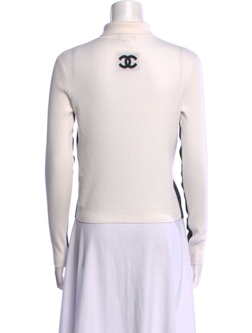 Chanel 2023 Coco Neige Sweater
