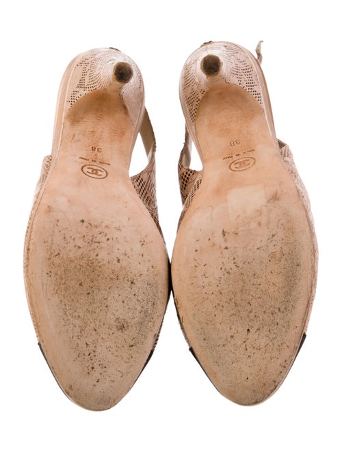 Chanel Interlocking CC Logo Leather Slingback Pumps