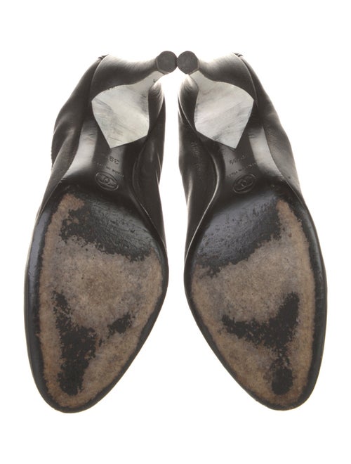 Chanel Interlocking CC Logo Leather Slingback Pumps