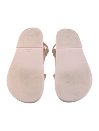 Chanel 2020 Interlocking CC Logo Slides