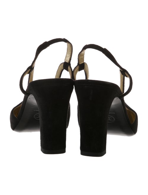 Chanel 2024 Interlocking CC Logo Slingback Pumps