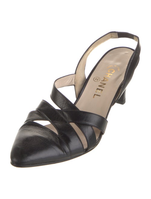 Chanel Interlocking CC Logo Leather Slingback Pumps