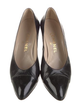 Chanel Leather Pumps