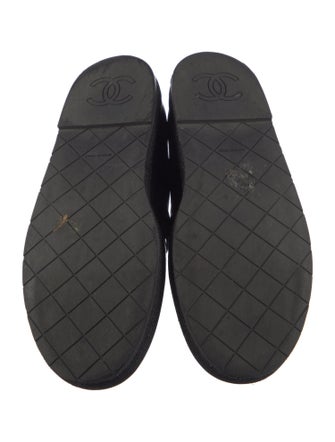 Chanel 2024 Interlocking CC Logo Mary Jane Flats