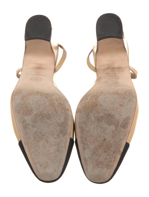 Chanel Interlocking CC Logo Goat Leather Slingback Pumps