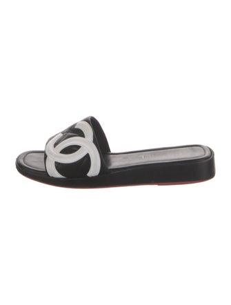 Chanel Interlocking CC Logo Leather Slides
