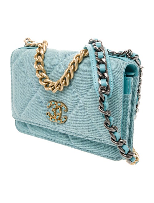 Chanel Denim 19 Wallet On Chain