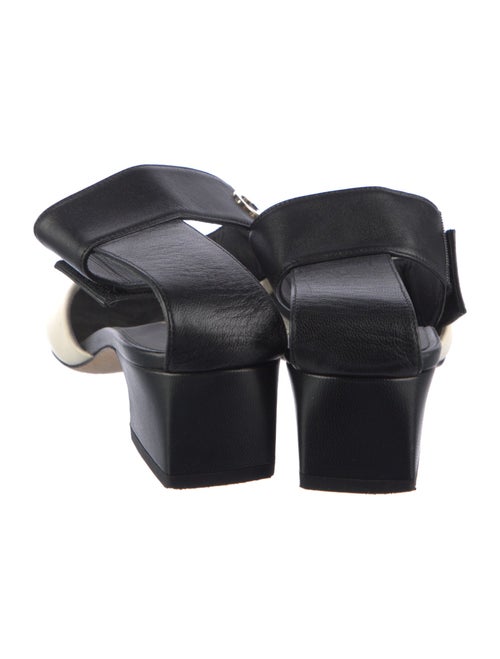 Chanel Interlocking CC Logo Leather D'Orsay Pumps