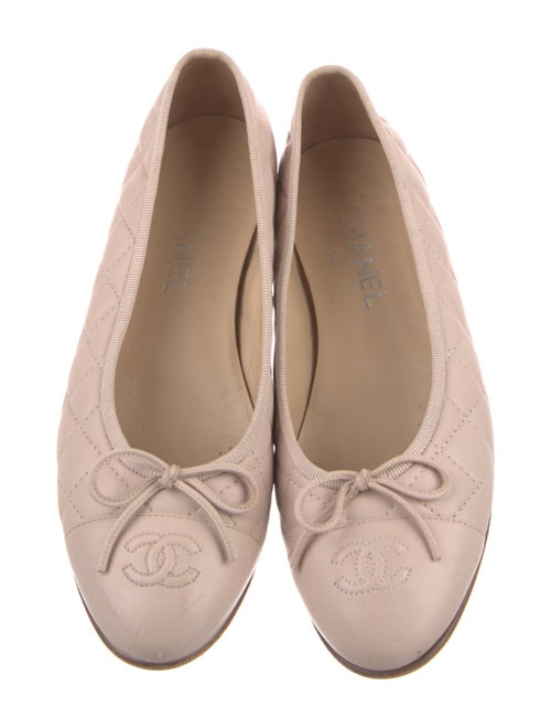 Chanel Interlocking CC Logo Lambskin Flats