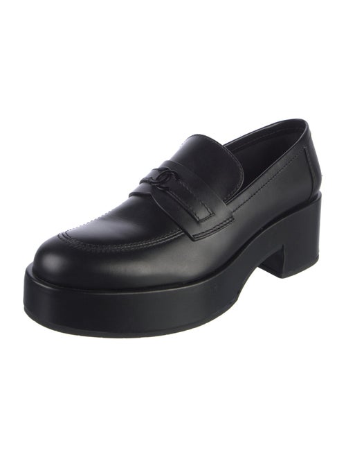 Chanel Interlocking CC Logo Leather Loafers