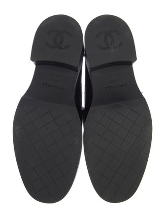 Chanel Interlocking CC Logo Leather Loafers