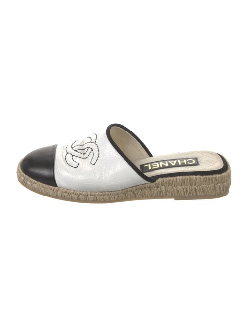 Chanel 2023 Interlocking CC Logo Espadrilles