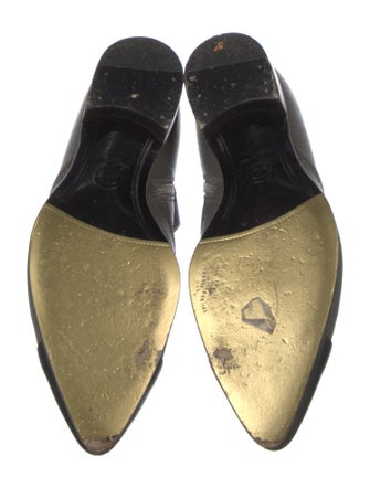 Chanel Interlocking CC Logo Leather Oxfords