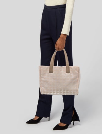 Chanel Medium Travel Ligne Tote