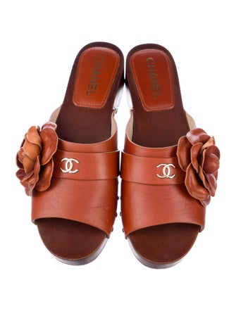 Chanel 2023 Interlocking CC Logo Slides