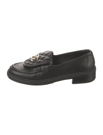 Chanel 2022 Interlocking CC Logo Loafers