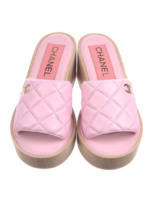 Chanel 2022 Interlocking CC Logo Slides