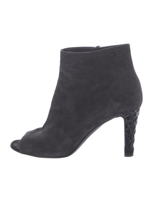 Chanel Interlocking CC Logo Suede Boots