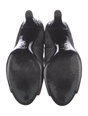 Chanel Interlocking CC Logo Suede Boots