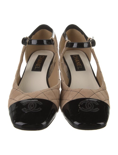 Chanel Interlocking CC Logo Suede D'Orsay Pumps
