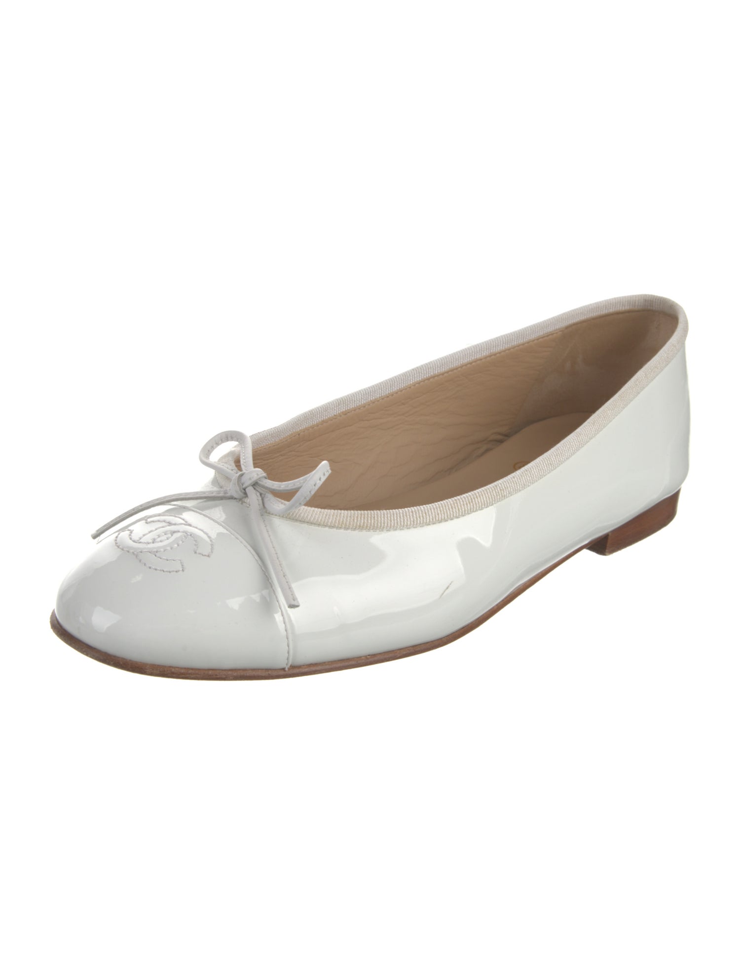 Chanel Interlocking CC Logo Patent Leather Ballet Flats