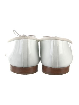 Chanel Interlocking CC Logo Patent Leather Ballet Flats