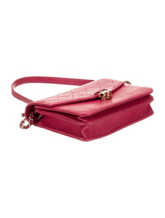 Chanel Thread Around CC Wallet on Chain