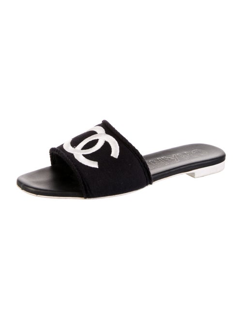 Chanel 2024 Interlocking CC Logo Slides