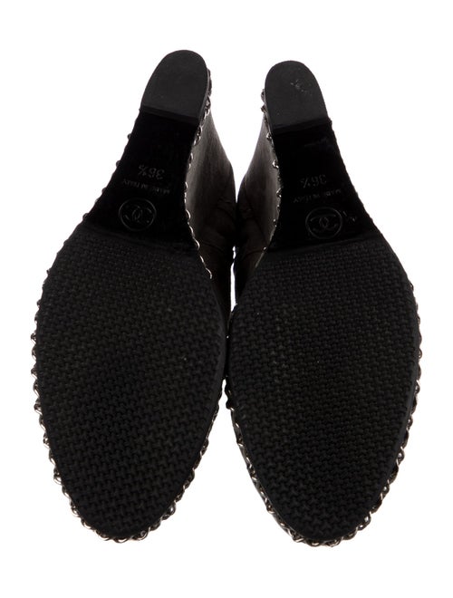 Chanel Suede Chain-Link Accents D'Orsay Pumps