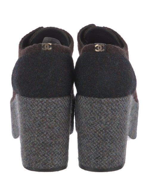 Chanel 2015 Interlocking CC Logo Pumps