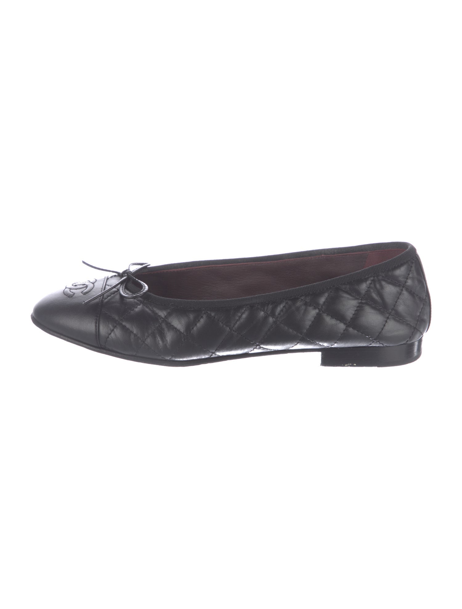 Chanel Interlocking CC Logo Leather Ballet Flats