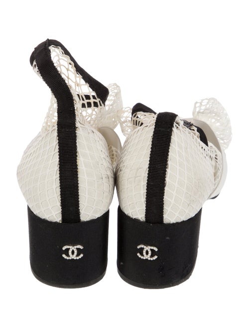 Chanel 2023 Interlocking CC Logo D'Orsay Pumps