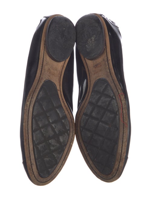 Chanel Interlocking CC Logo Patent Leather Ballet Flats